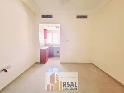 Studio for Rent in Muwailih Commercial, Sharjah - Studio Appartment in cheap price avilable for family near To galaxy Road