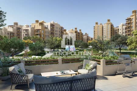 3 Bedroom Apartment for Sale in Umm Suqeim, Dubai - 900 SQ. FT. Terrace | Park View | High End Community