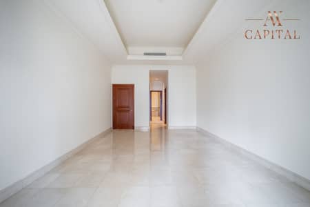 3 Bedroom Flat for Rent in Palm Jumeirah, Dubai - 3 BR plus Maids | Vacant | Private Pool