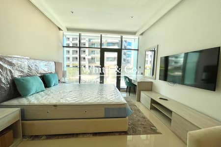 Studio for Rent in Palm Jumeirah, Dubai - Brand New | Fully Furnished | Vacant Now