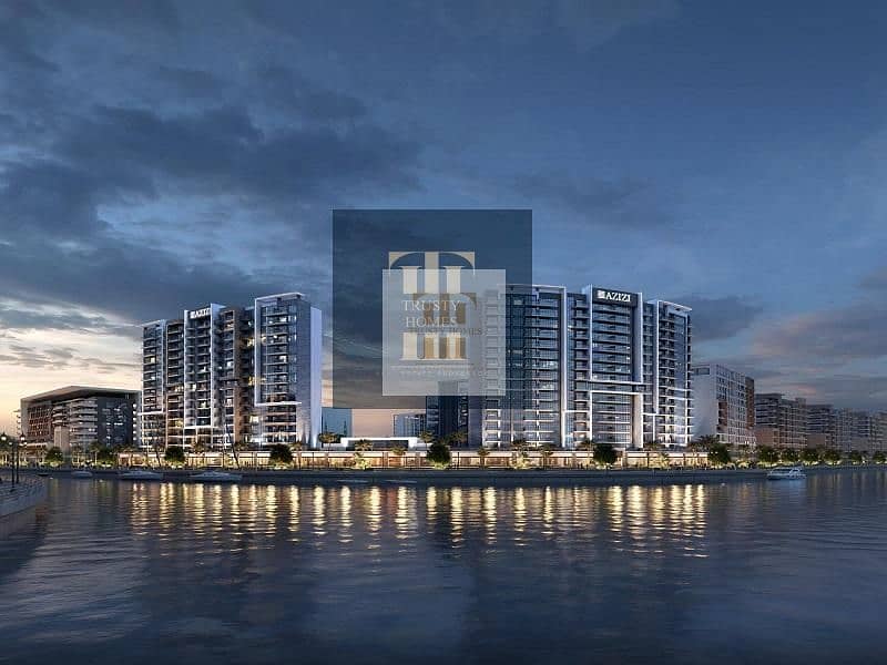 Apartment on the water canal in a great location in front of burj  Khaifa