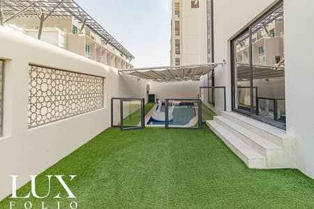 3 Bedroom Townhouse for Sale in Jumeirah Village Circle (JVC), Dubai - PRIVATE POOL | CORNER UNIT | VACANT | 3 BEDS+MAID