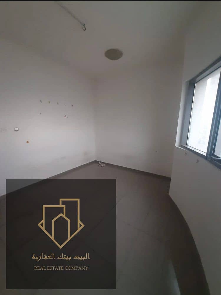 For lovers of excellence, enjoy comfort and luxury in this luxurious apartment. It is characterized by an excellent location and an excellent design with the best materials and finishes to ensure comfort and luxury. There are excellent spaces with a payme