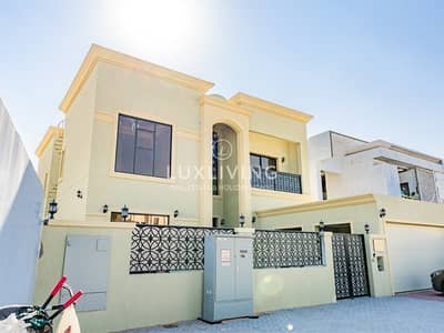 5 Bedroom Villa for Sale in Jumeirah Park, Dubai - Custom Built| Ready to Move in| Private Elevator