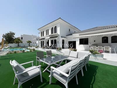 5 Bedroom Villa for Sale in Palm Jumeirah, Dubai - Prestigious lifestylelStunning views lBeach access