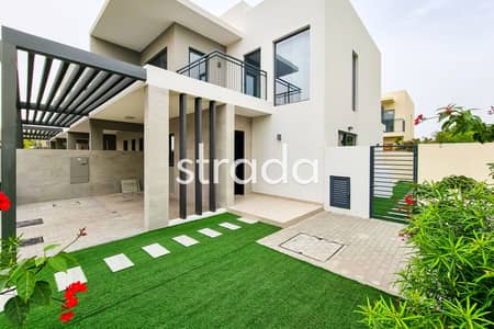 4 Bedroom Villa for Rent in Arabian Ranches 2, Dubai - Landscaped | Vacant Now | Pool & Park