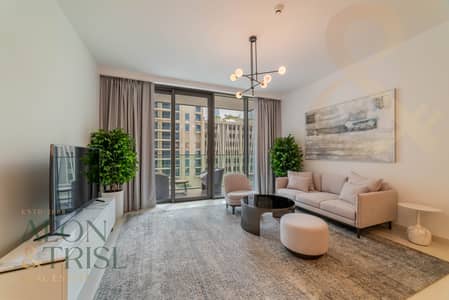 1 Bedroom Apartment for Sale in Dubai Harbour, Dubai - Exclusive Urban Elegance | Fully Furnished Luxury