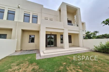 4 Bedroom Villa for Rent in Reem, Dubai - Single Row l Landscaped l Close to Pool