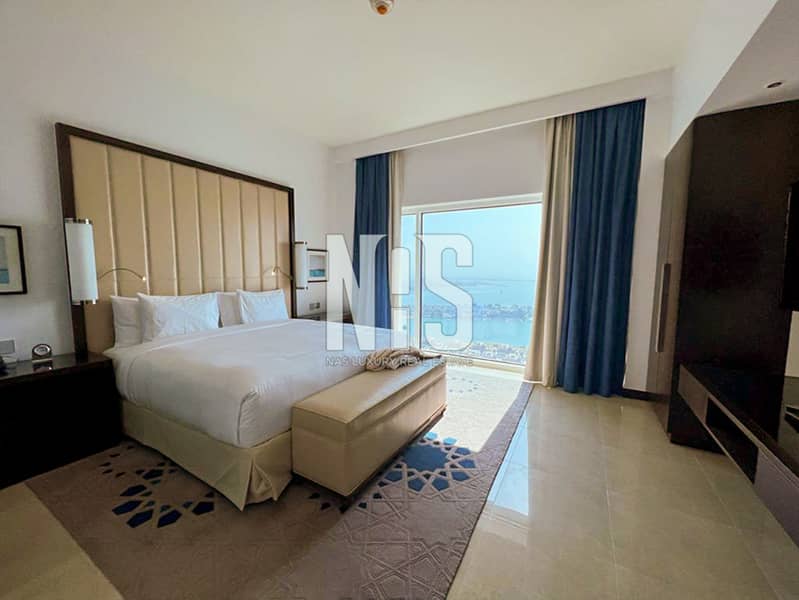 High Floor | Breathtaking Marina and sea view!