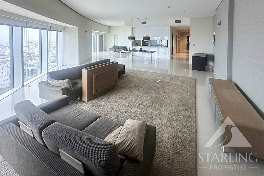 City View |  High Floor | Close To Metro Station