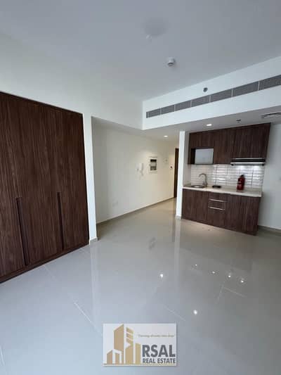 Studio for Rent in Muwaileh, Sharjah - Lavish studio in uptown zahia Brand new ||33K|| With huge size ||With parking