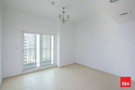فلیٹ 1 غرفة نوم للايجار في ليوان، دبي - شقة في مزايا 6،كيو بوينت،ليوان 1 غرفة 55000 درهم - 8823211