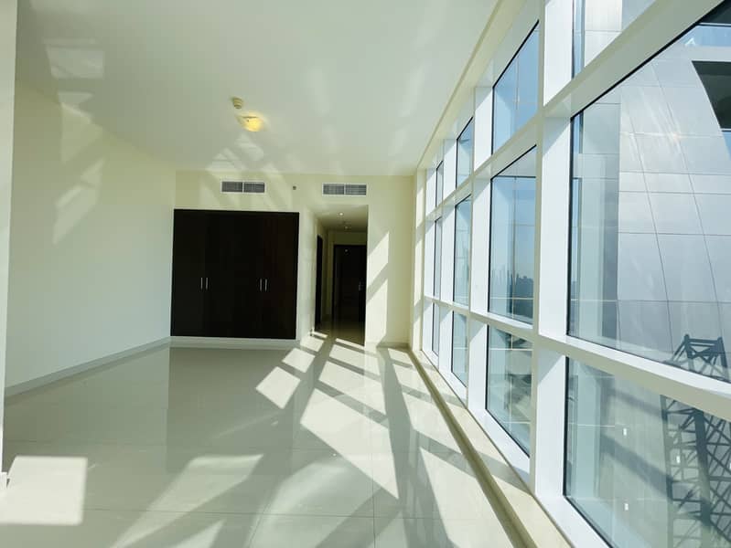 3BHK SPACIOUS APARTMENT WITH MAID ROOM ALL FACILITIES FREE MAINTENANCE CLOSE TO TRADE CENTER