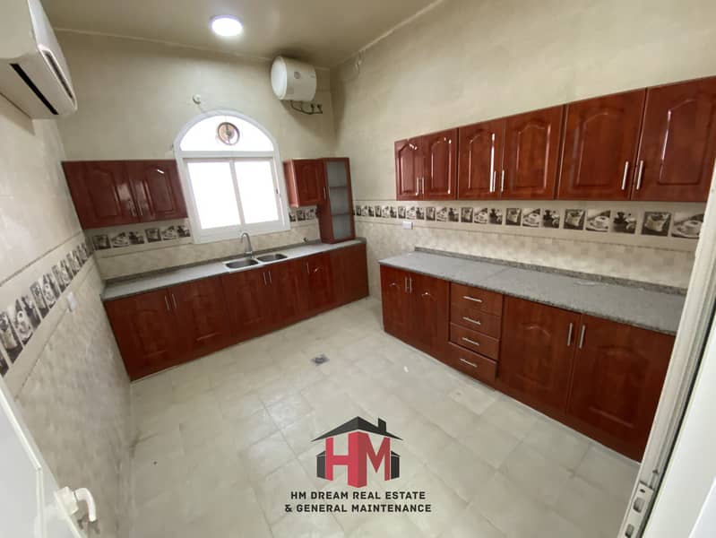 Spacious 3 bedrooms living hall with big kitchen