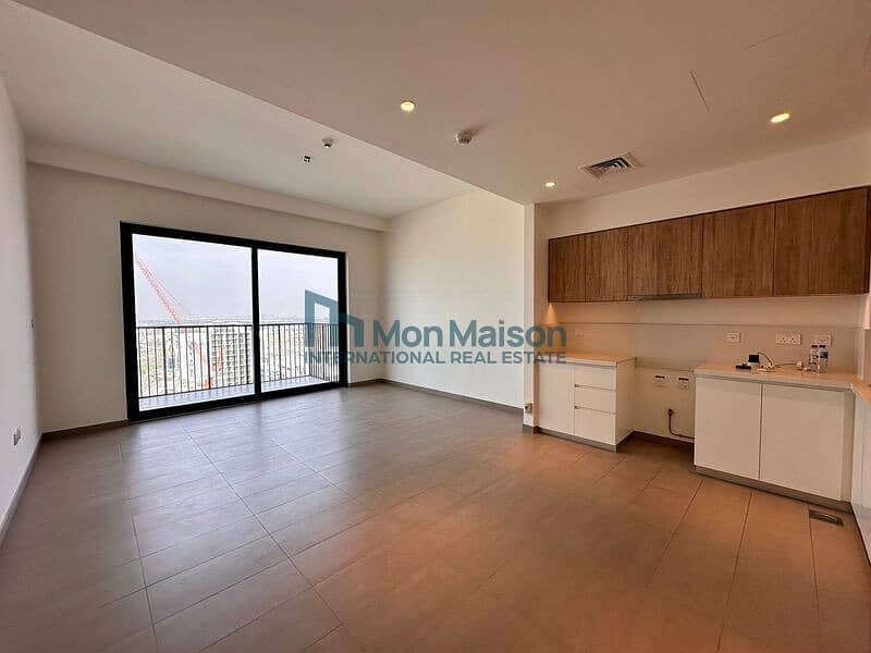 Unfurnished | High Floor | Downtown Skyline View