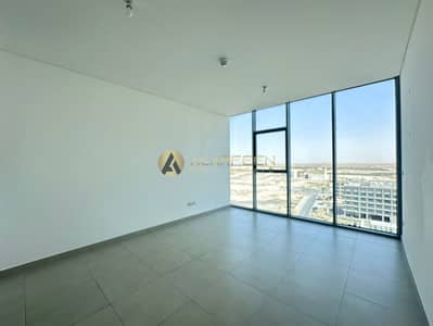 Studio for Rent in Dubai South, Dubai - 6db4ad90-4197-4ae3-92de-efa4a3f641c9 (1). jpg
