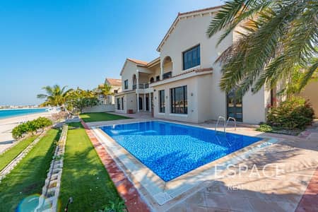 6 Bedroom Villa for Sale in Palm Jumeirah, Dubai - Best Priced Gallery View Villa | V O T