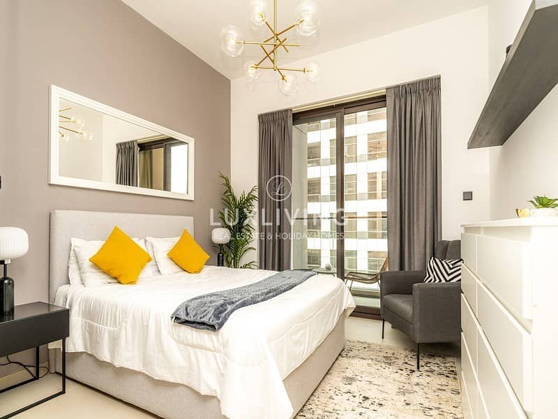 Spacious 1 Bedroom | Luxuriously Furnished