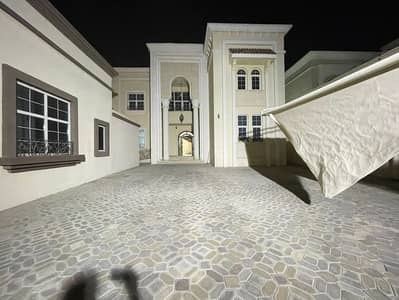 8 Bedroom Villa for Rent in Al Shamkha, Abu Dhabi - WhatsApp Image 2024-03-30 at 11.26. 52 PM. jpeg