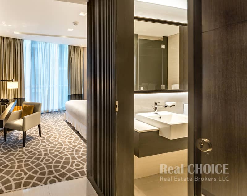 9 Sheraton Grand Hotel, Dubai - Apartment. jpg
