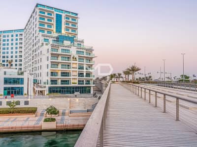 2 Bedroom Apartment for Rent in Al Raha Beach, Abu Dhabi - Move In Ready | On High Floor | Prime Location