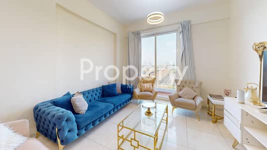 شقة 2 غرفة نوم للايجار في مثلث قرية الجميرا (JVT)، دبي - U-3172-JVT-Golden-Wood-View-1-2BR-Living-Room. jpg