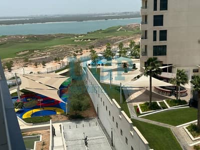 1 Bedroom Flat for Sale in Yas Island, Abu Dhabi - dcf62636-9edf-45e9-994f-c4ee1409e8a8. png