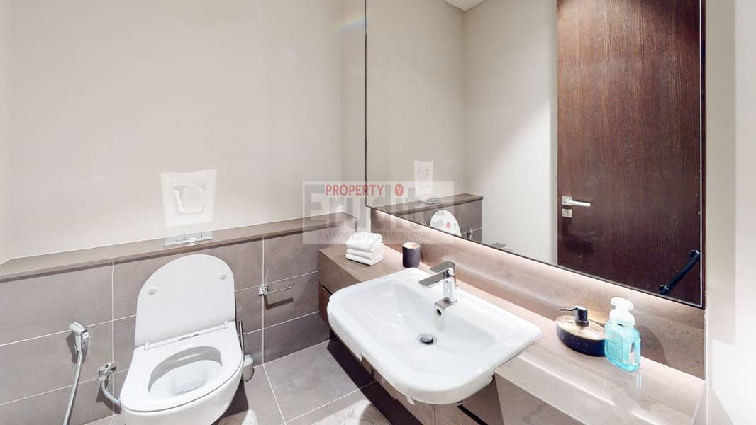 18 Full-Marina-View-JLMG-1BHK-10-Bathroom(1). jpg