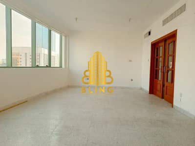 Spacious 4BHK With Maid Room, Balcony And Cupboards