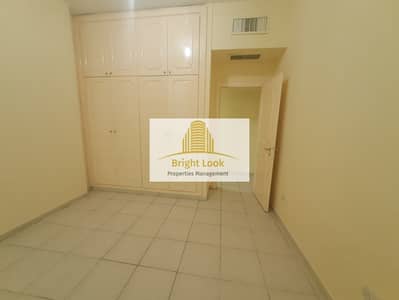 3 Bedroom Apartment for Rent in Al Nahyan, Abu Dhabi - Spacious 3bhk with Wardrobe only 65k Located Al Nahyan