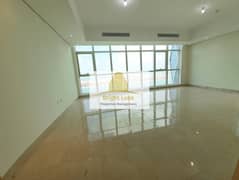 شقة في شارع الكورنيش شرق،شارع حمدان 3 غرف 135000 درهم - 8829199
