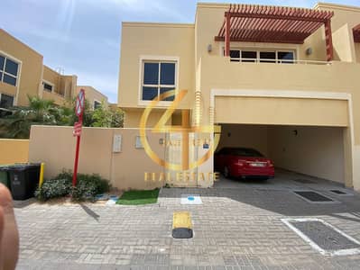 4 Bedroom Townhouse for Rent in Al Raha Gardens, Abu Dhabi - 8c32ca29-aca6-4fff-9cfb-83ff86bc7532. jpg