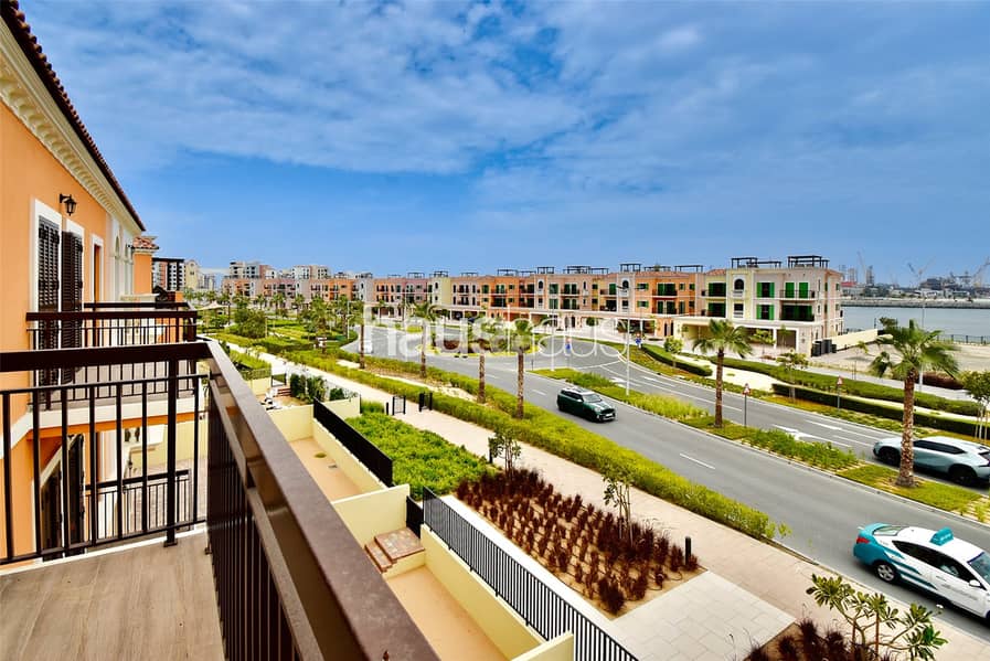 Largest 3bed | Park / Water View | Rooftop Terrace