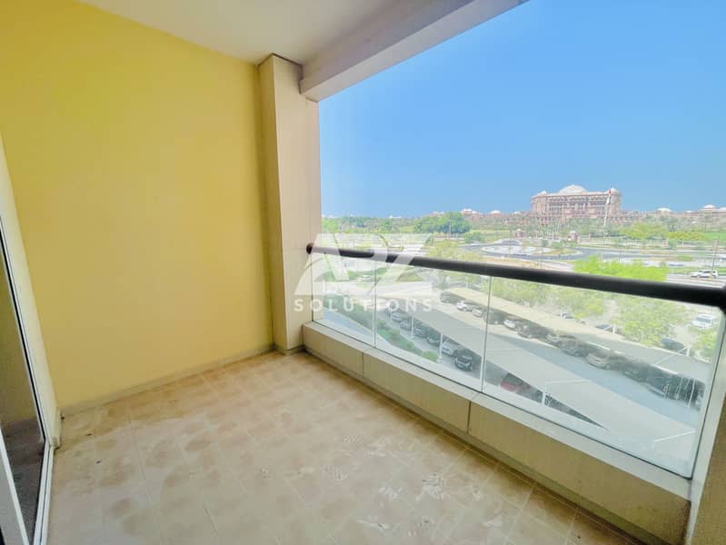 SPACIOUS 3BR WITH MAIDROOM WITH AMAZING VIEW