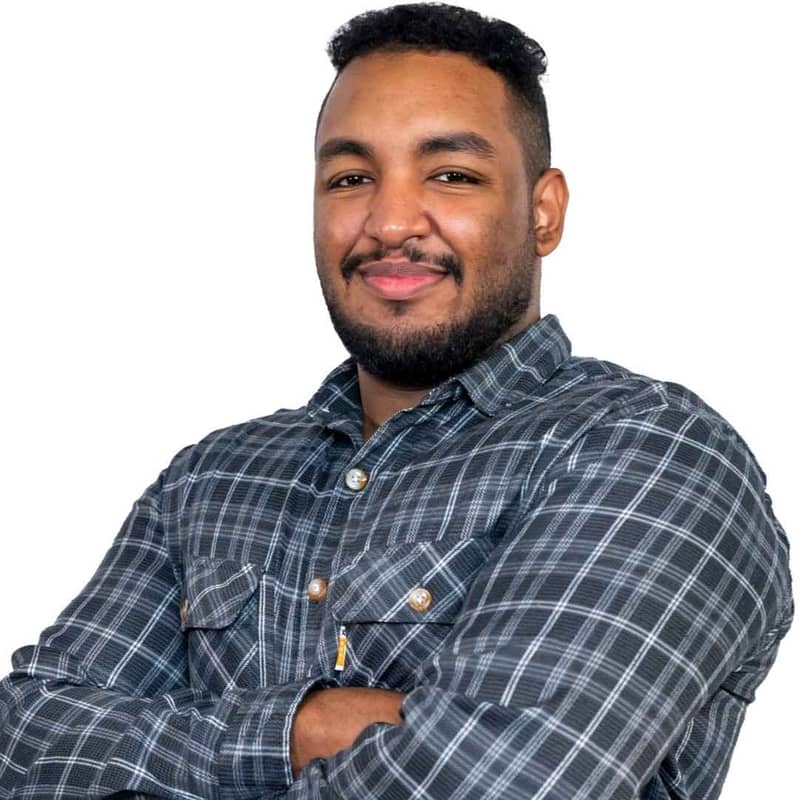 Mohamed Ayman, АбуДаби Агент по недвижимости объекты недвижимости 1