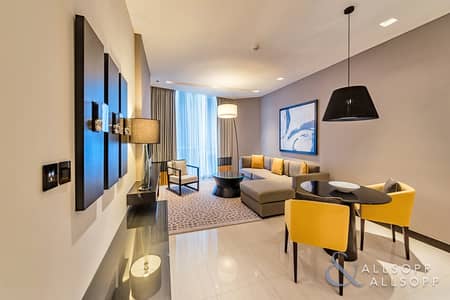فلیٹ 2 غرفة نوم للايجار في شارع الشيخ زايد، دبي - شقة في فندق جراند شيراتون،شارع الشيخ زايد 2 غرف 250000 درهم - 8831851