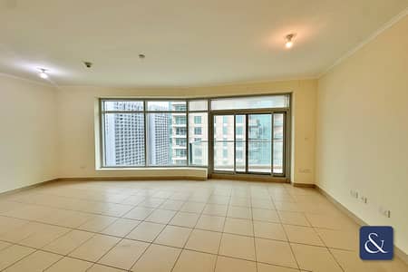 2 Bedroom Flat for Rent in Downtown Dubai, Dubai - Available Now | 2 Bedroom | Unfurnished