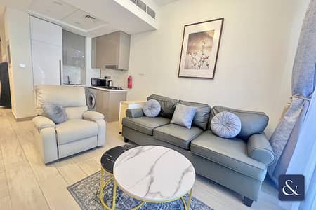梅丹城， 迪拜 1 卧室单位待租 - 位于梅丹城，梅丹一号，阿齐兹里维埃拉社区，阿齐兹里维埃拉9号楼 1 卧室的公寓 80000 AED - 8832439