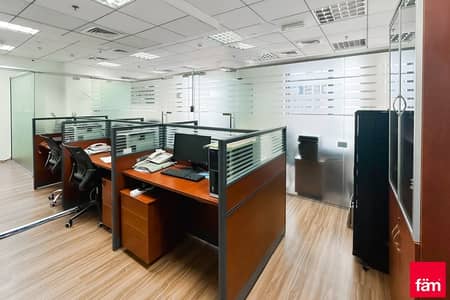 Office for Sale in Business Bay, Dubai - HIGH FLOOR OFFICE | FITTED OFFICE | HIGH ROI