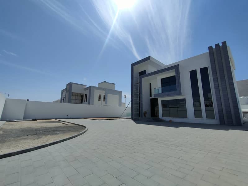 New Brand ,, Big Villa For Rent With Big Garden ,, New Brand With Super Deluxe Finishing ,, Prime Location In Al Shwamekh Nearby All Services