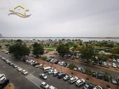 Beautiful and large apartment with sea view at an attractive price