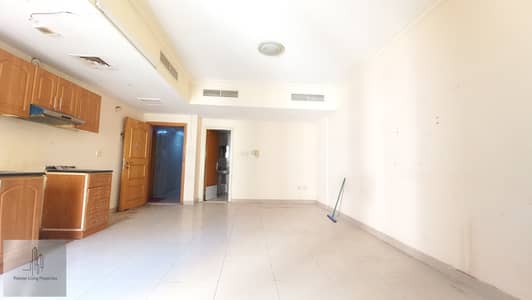 2 Bedroom Flat for Rent in Al Qasimia, Sharjah - yirNZVojd4OQ317MIzbliQyvvEVMTKTRq1OSdldx