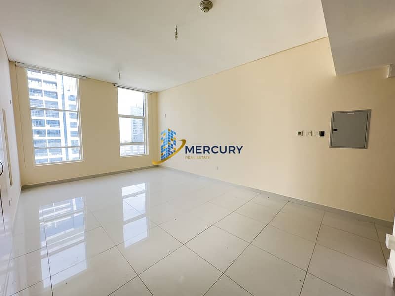 9 businessbay-studio-0555800213-rent-00004. jpg