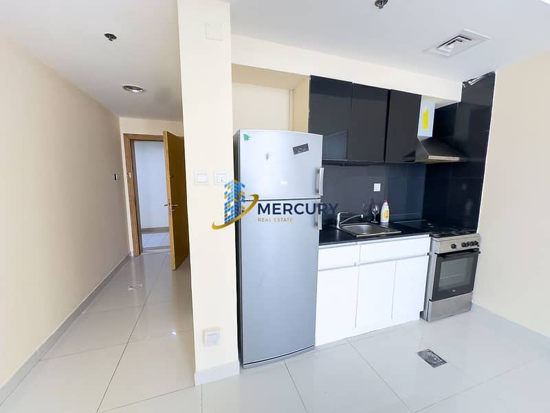 10 businessbay-studio-0555800213-rent-00008. jpg