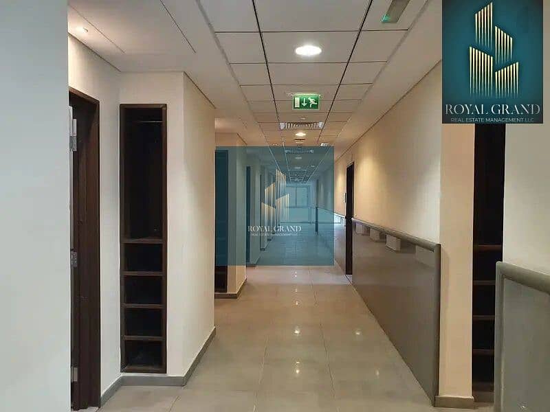 5 staff accommodation available in Mussafah
