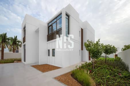 4 Bedroom Villa for Sale in Al Jubail Island, Abu Dhabi - Single Row | Prime Location | Spacious Layout | V4 type big plot