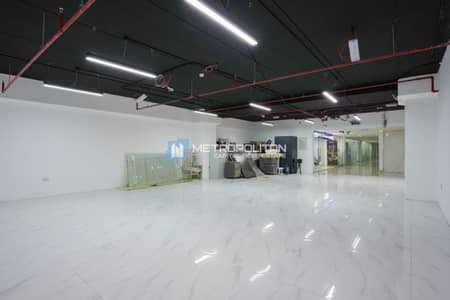 Showroom for Sale in Al Reem Island, Abu Dhabi - Invest Now | Spacious Layout | Prime Location