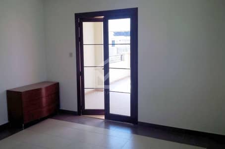 Modified 3BR with landscape garden + corner unit Modified 3BR with landscape garden + corner unit