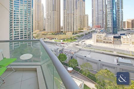 1 Bedroom Flat for Rent in Dubai Marina, Dubai - One Bed | Mid Floor | Furnished | Balcony