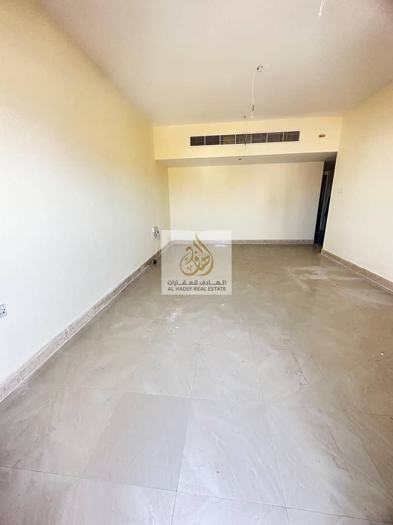 Квартира в Аль Рашидия, 2 cпальни, 27000 AED - 7645815